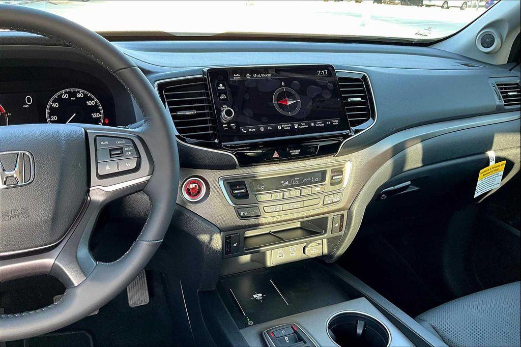 new 2025 Honda Ridgeline car, priced at $44,885