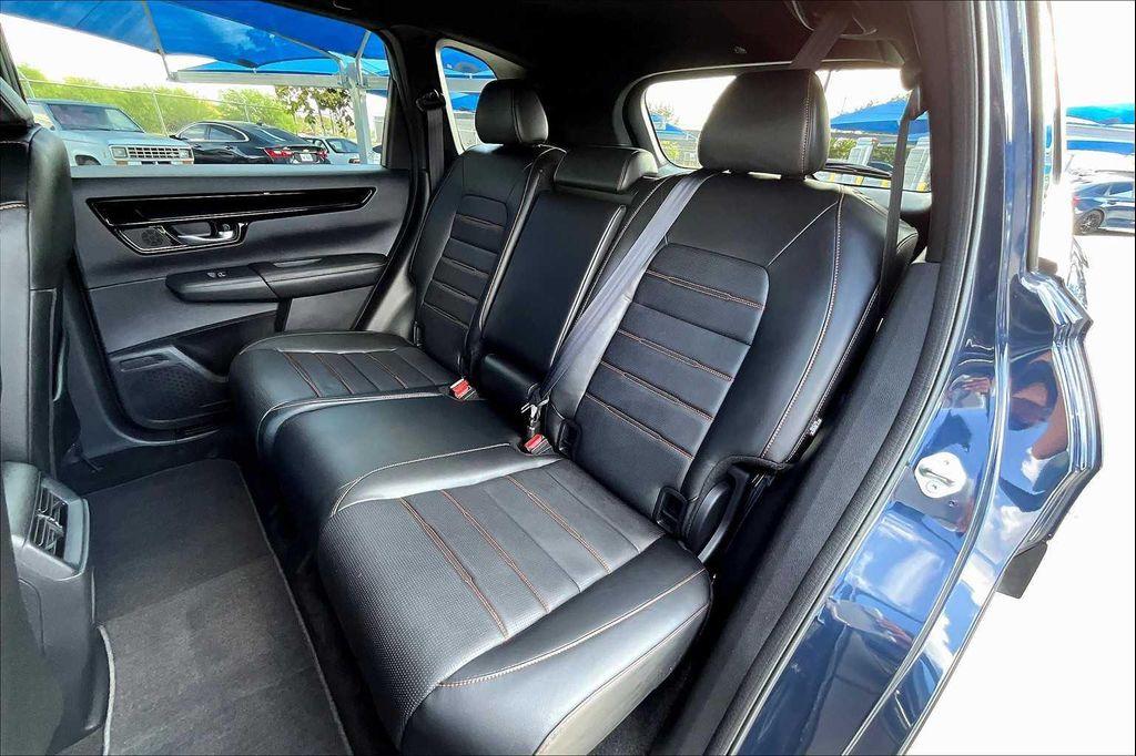 used 2025 Honda CR-V Hybrid car, priced at $37,980