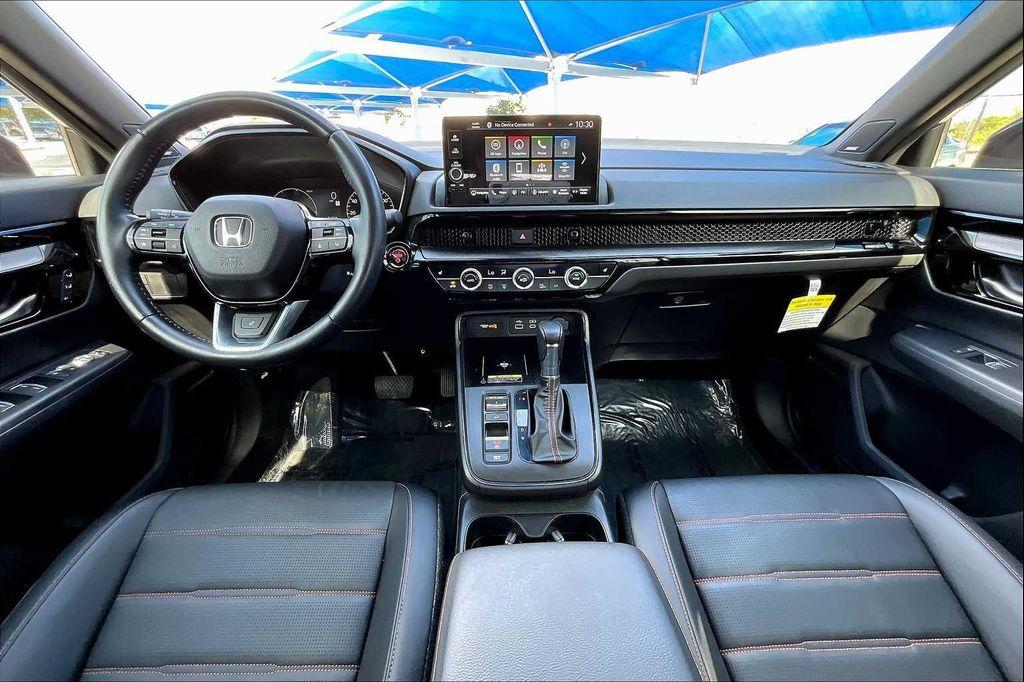 used 2025 Honda CR-V Hybrid car, priced at $37,980