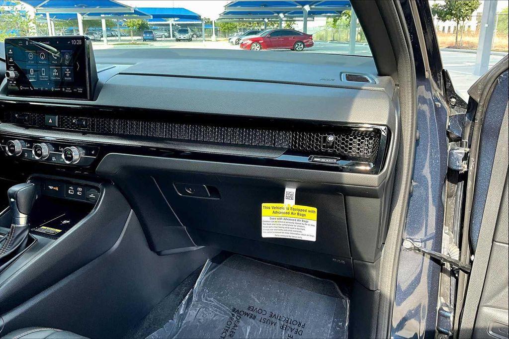 used 2025 Honda CR-V Hybrid car, priced at $37,980