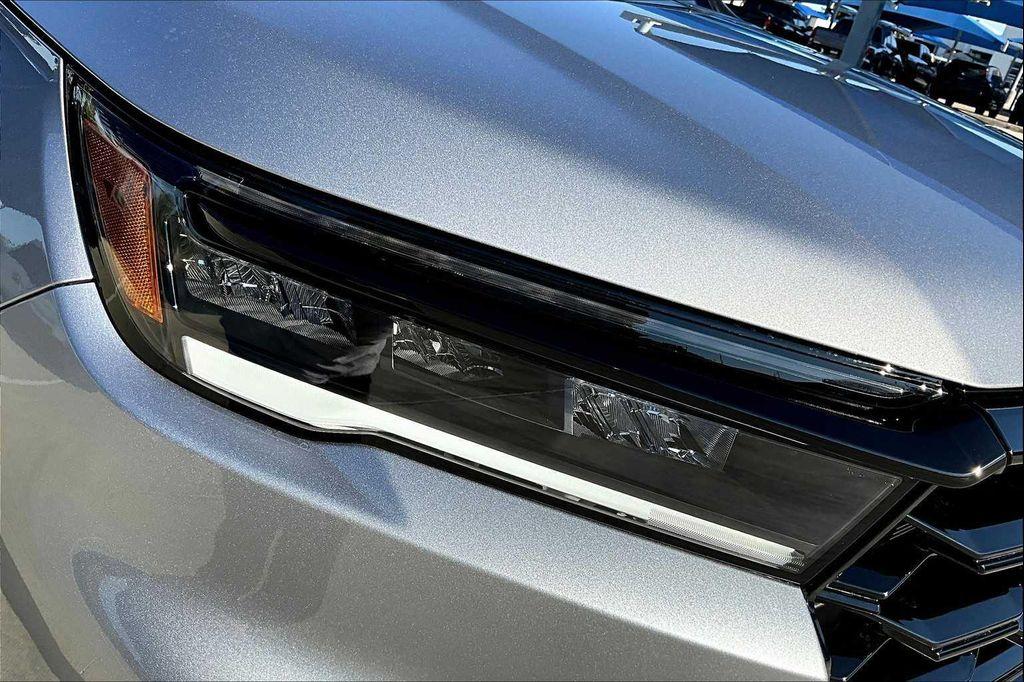 new 2025 Honda Pilot car, priced at $50,895