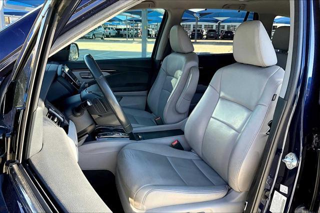 used 2022 Honda Pilot car, priced at $31,425