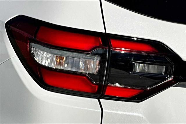 new 2025 Honda Pilot car, priced at $48,255
