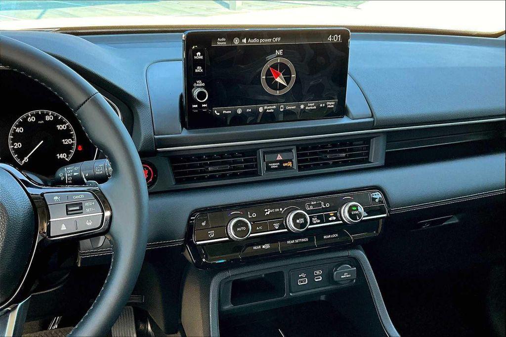 new 2025 Honda Pilot car, priced at $47,255