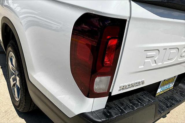 new 2025 Honda Ridgeline car, priced at $47,385