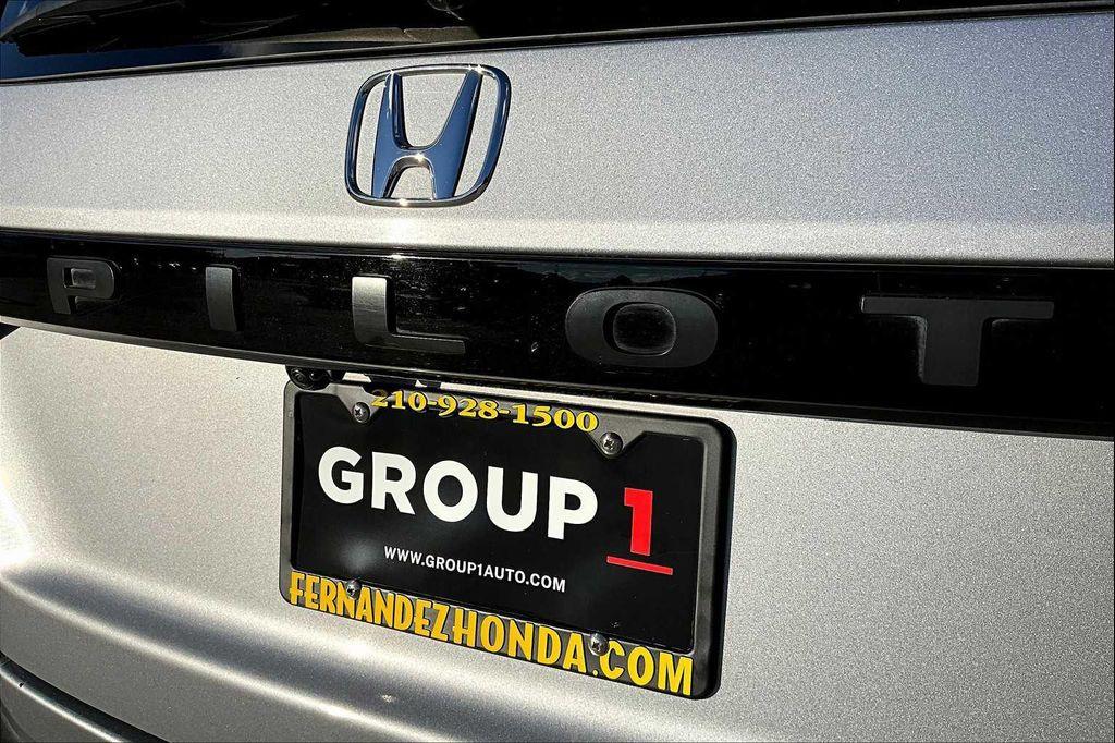 used 2023 Honda Pilot car, priced at $34,890