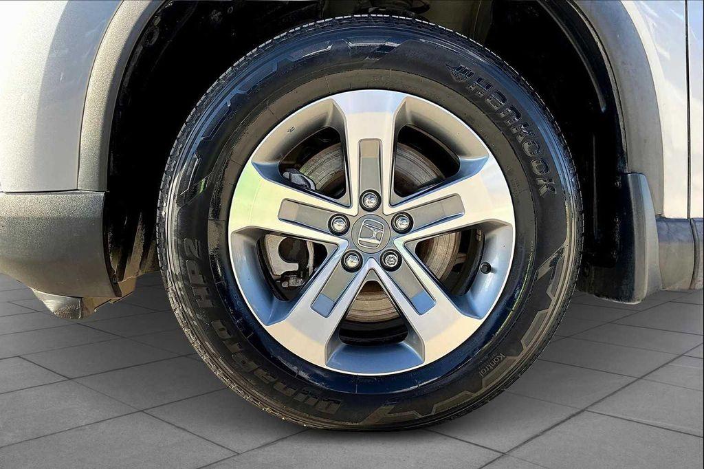 used 2023 Honda Pilot car, priced at $34,890