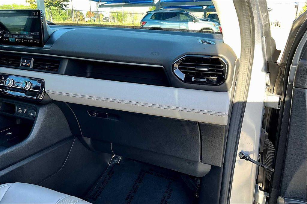 used 2023 Honda Pilot car, priced at $34,890