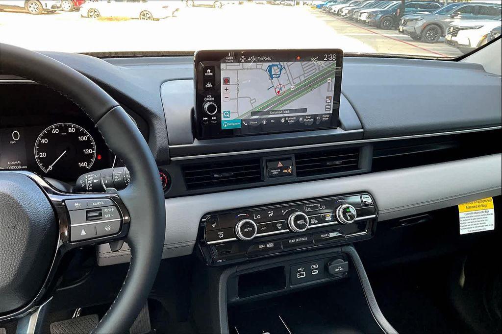new 2025 Honda Pilot car, priced at $52,235