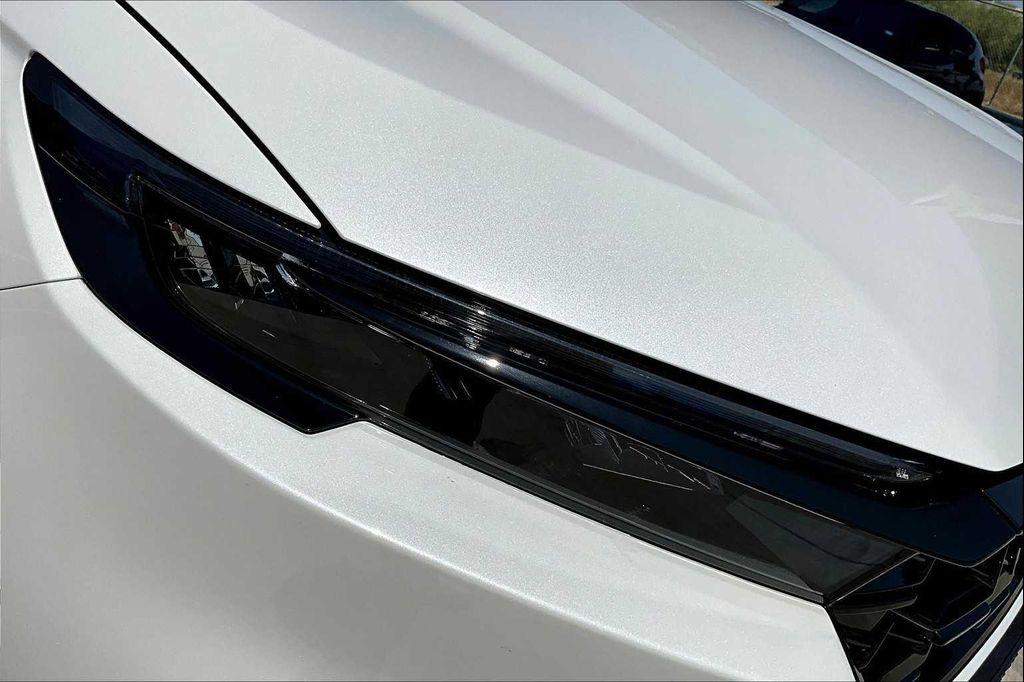 new 2026 Honda CR-V Hybrid car, priced at $37,535