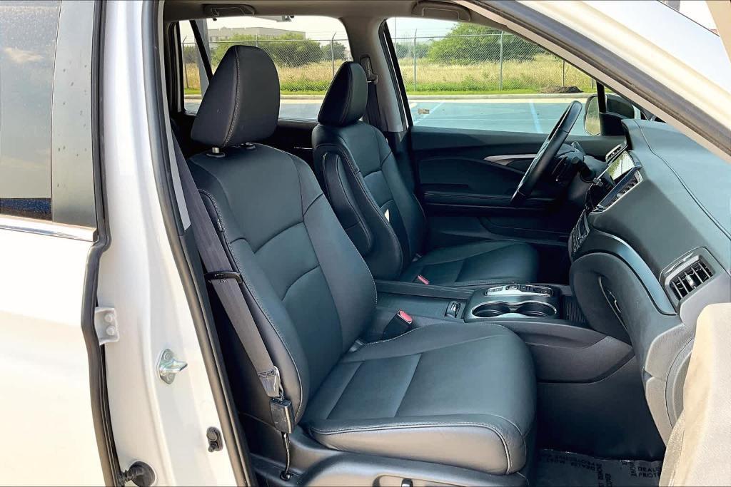 used 2021 Honda Pilot car, priced at $30,988