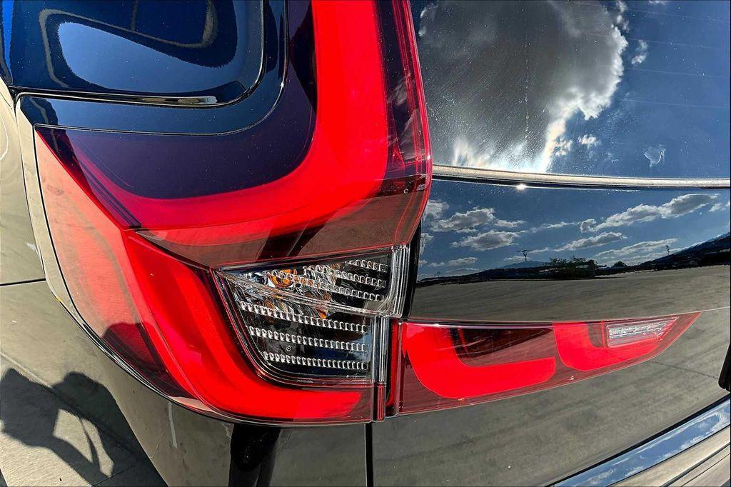 new 2026 Honda CR-V Hybrid car, priced at $37,080