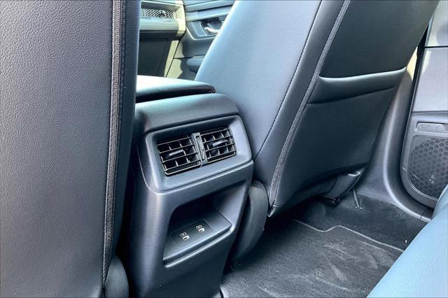 new 2025 Honda CR-V Hybrid car, priced at $39,500