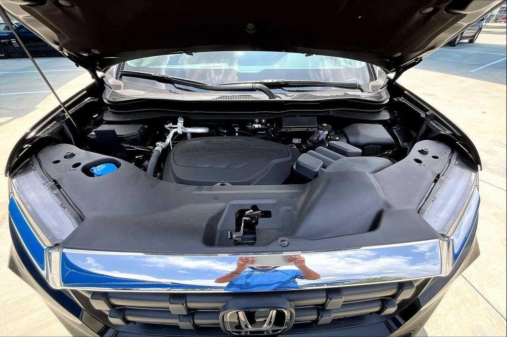 new 2025 Honda Ridgeline car, priced at $44,375