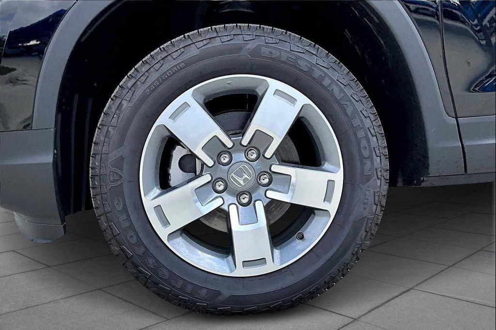 new 2025 Honda Ridgeline car, priced at $44,375
