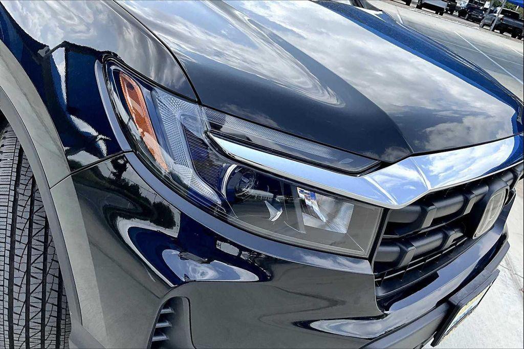 new 2025 Honda Ridgeline car, priced at $44,375