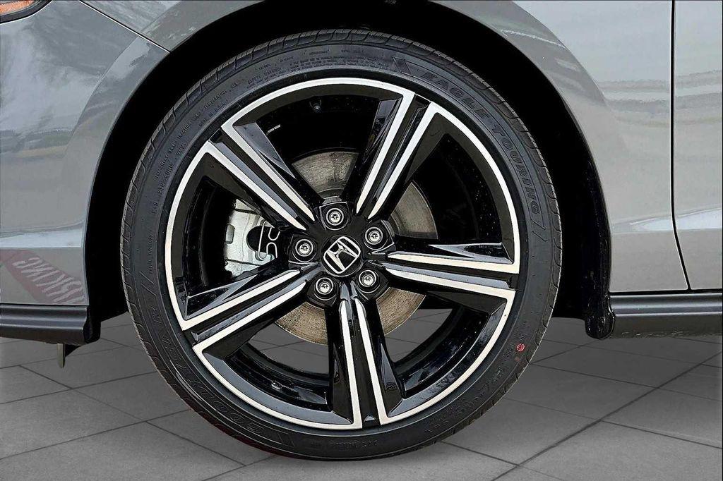 new 2025 Honda Accord Hybrid car, priced at $35,260