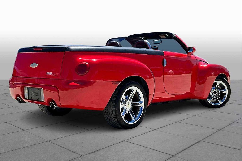 used 2005 Chevrolet SSR car, priced at $20,979