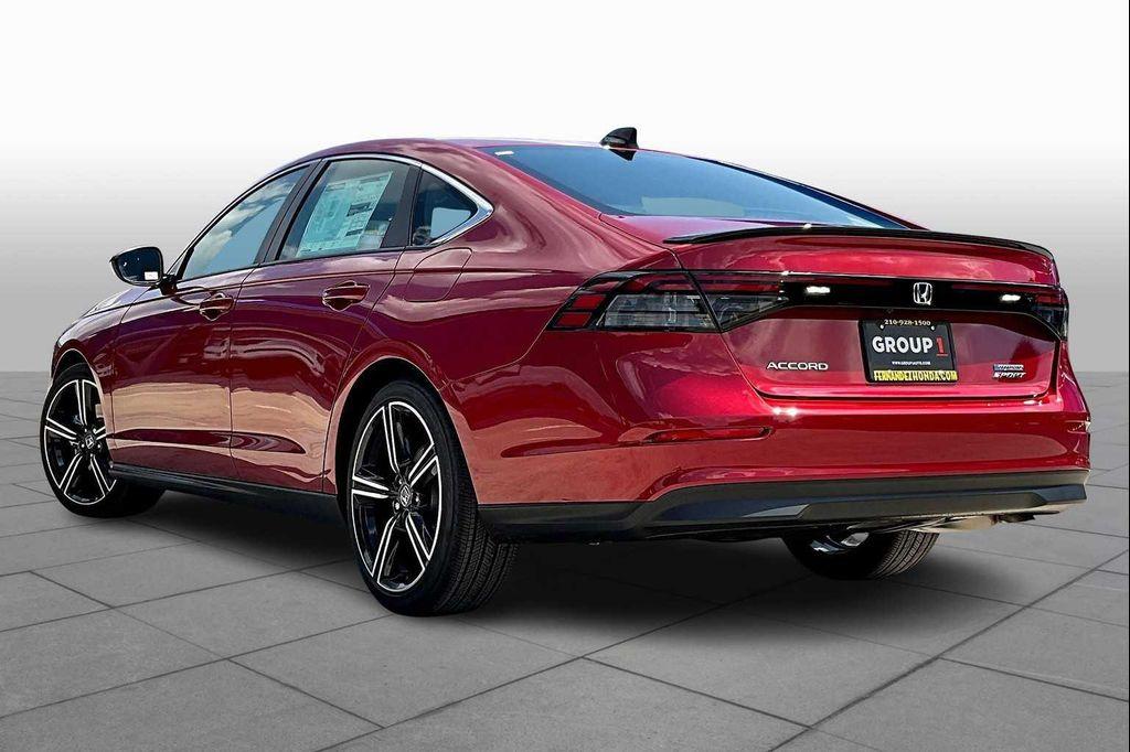 new 2025 Honda Accord Hybrid car, priced at $35,305