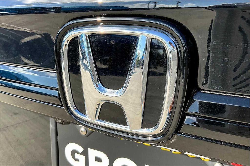 new 2026 Honda Odyssey car, priced at $48,990