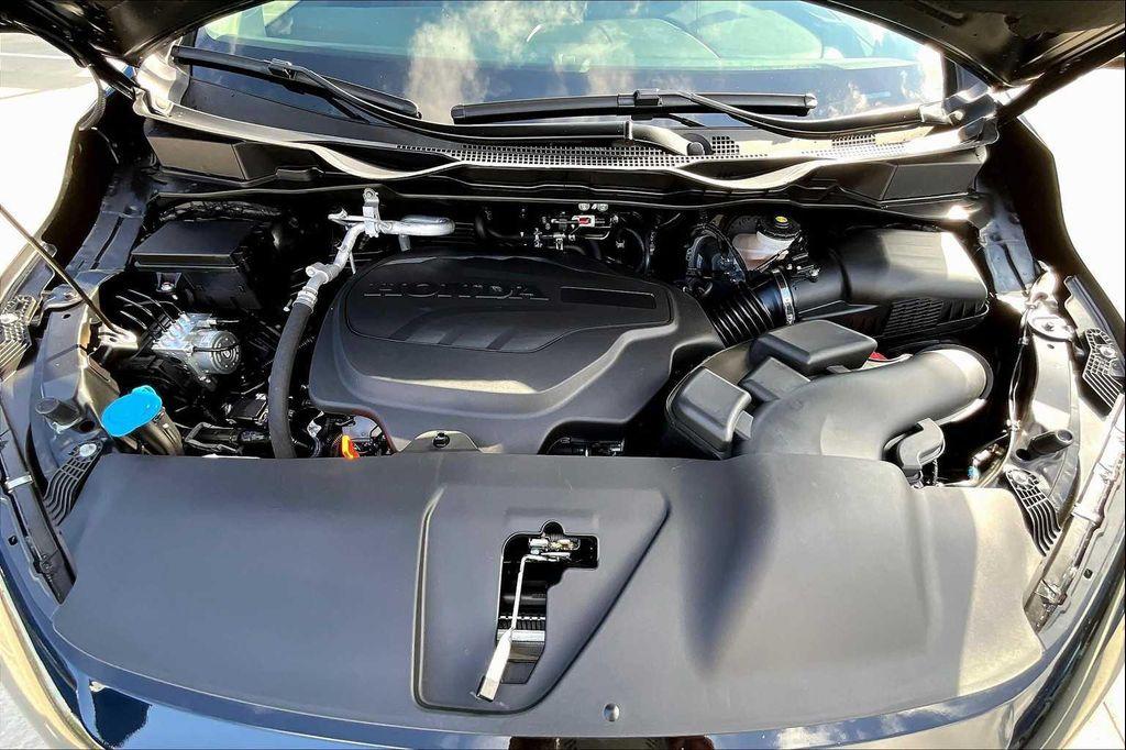 new 2026 Honda Odyssey car, priced at $48,990