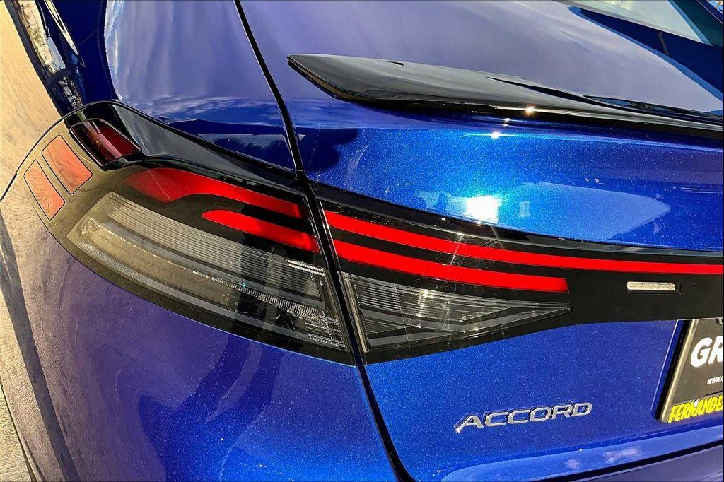 new 2025 Honda Accord Hybrid car, priced at $35,305