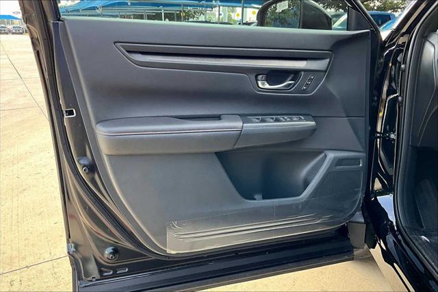 new 2026 Honda CR-V Hybrid car, priced at $40,120