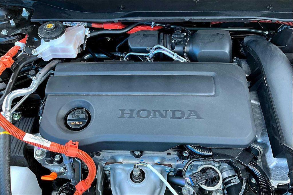 new 2026 Honda CR-V Hybrid car, priced at $39,640