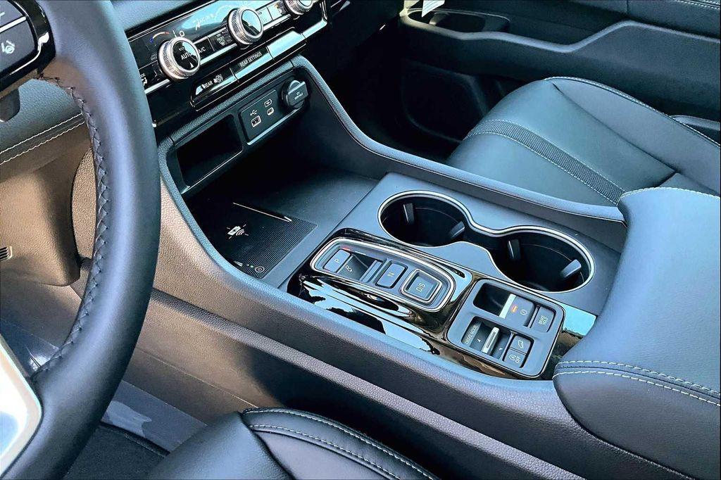 new 2025 Honda Pilot car, priced at $52,995