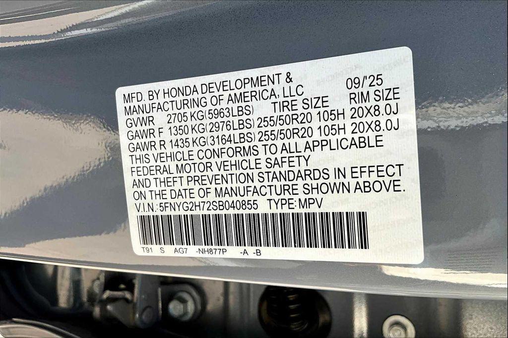 new 2025 Honda Pilot car, priced at $51,350