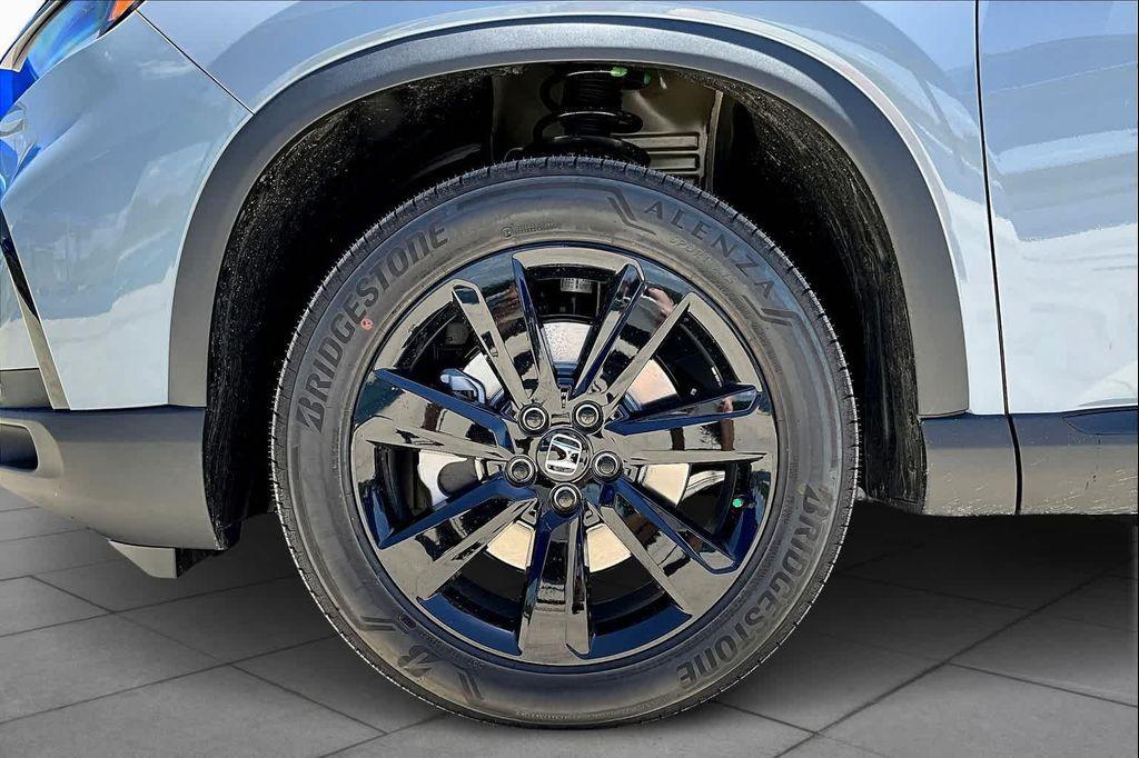 new 2025 Honda Pilot car, priced at $56,485