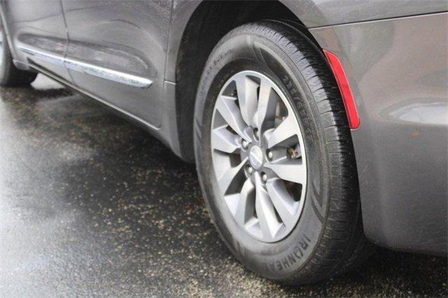 used 2019 Chrysler Pacifica car, priced at $19,032