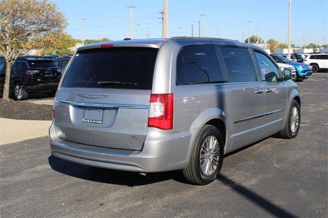 used 2014 Chrysler Town & Country car, priced at $9,762