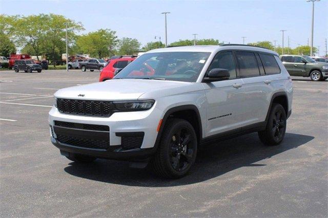 new 2024 Jeep Grand Cherokee L car, priced at $41,170