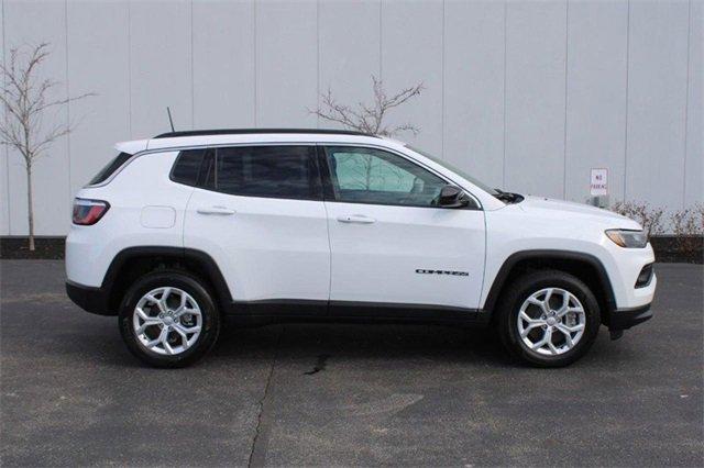 new 2024 Jeep Compass car, priced at $26,817