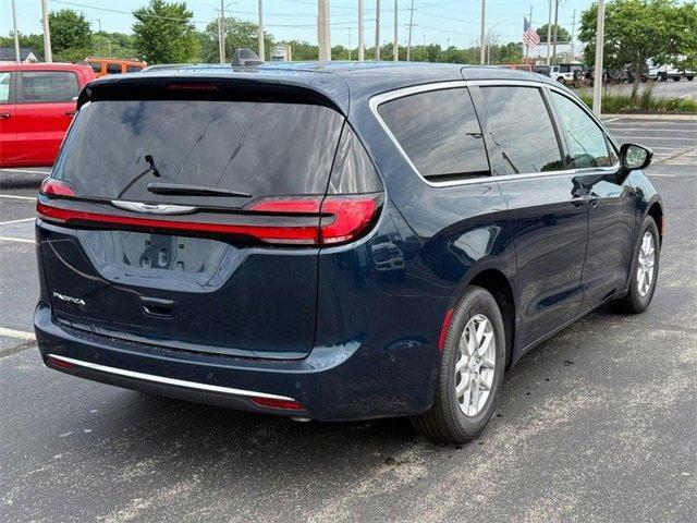 new 2025 Chrysler Pacifica car, priced at $43,141