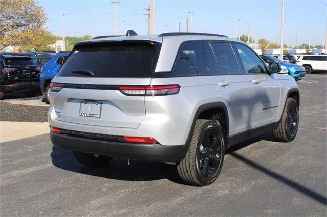 new 2025 Jeep Grand Cherokee car, priced at $42,959