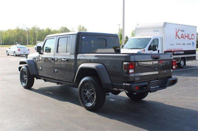 new 2024 Jeep Gladiator car, priced at $41,571