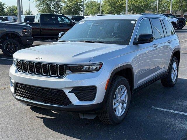new 2025 Jeep Grand Cherokee car, priced at $40,834