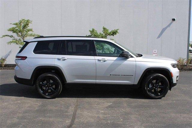 new 2024 Jeep Grand Cherokee L car, priced at $40,175