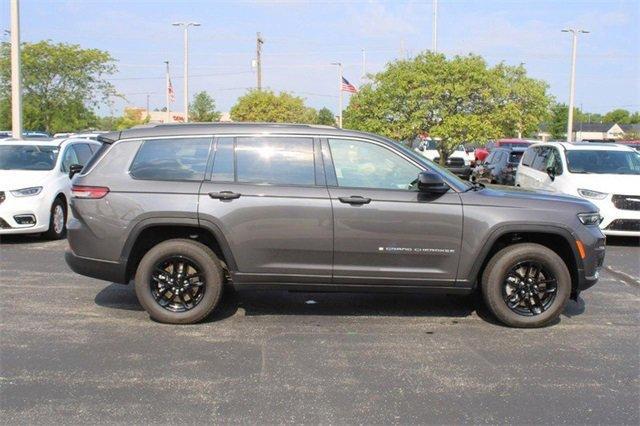 new 2024 Jeep Grand Cherokee L car, priced at $37,215