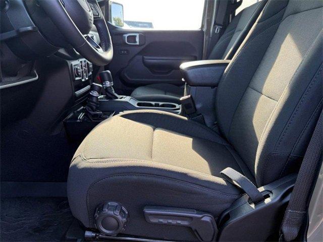 used 2020 Jeep Gladiator car, priced at $30,157