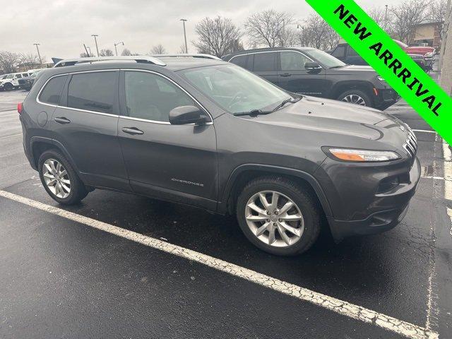 used 2016 Jeep Cherokee car, priced at $11,224