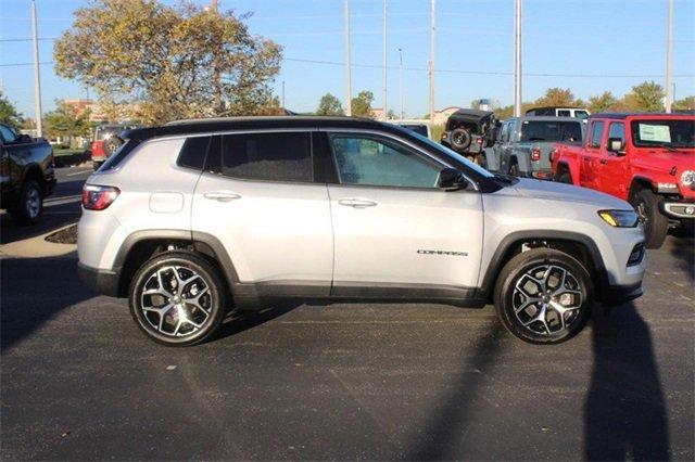 new 2025 Jeep Compass car, priced at $31,087