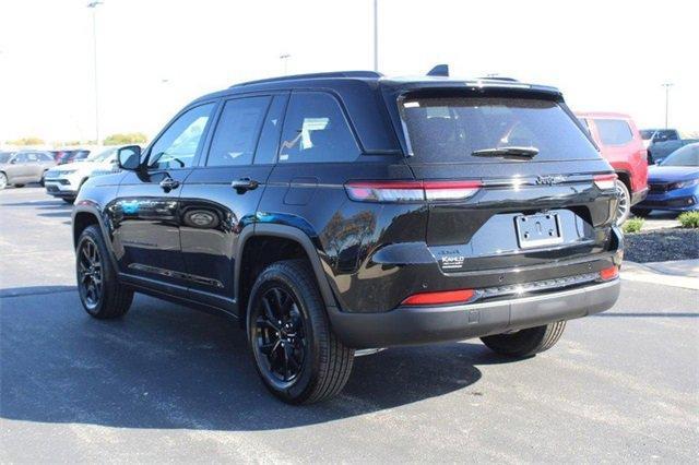 new 2025 Jeep Grand Cherokee car, priced at $41,523