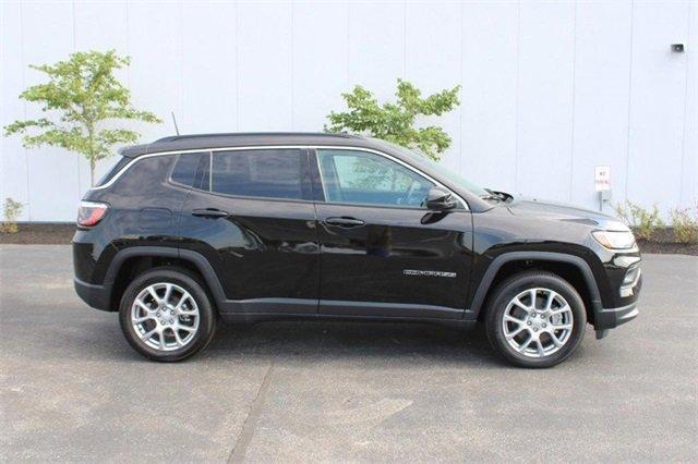 new 2024 Jeep Compass car, priced at $30,134