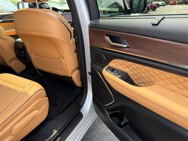 new 2025 Jeep Grand Cherokee L car, priced at $62,532