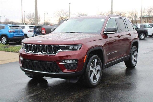 new 2025 Jeep Grand Cherokee car, priced at $48,525