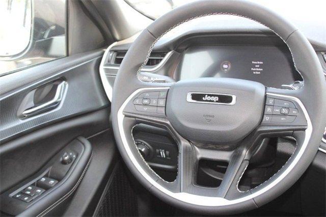 used 2024 Jeep Grand Cherokee car, priced at $33,206