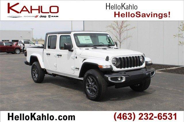 new 2024 Jeep Gladiator car, priced at $43,134